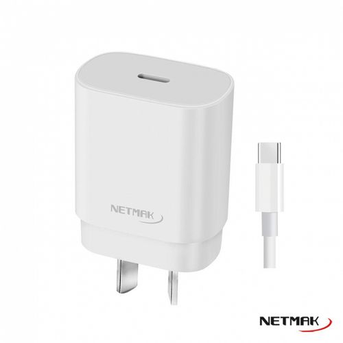 Cargador Celular Netmak 30W USB-C con Cable